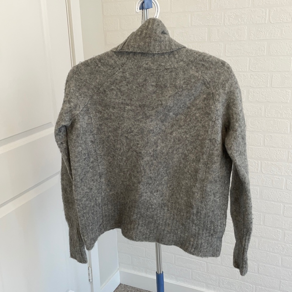 Community wool sweater - Picture 3 of 3